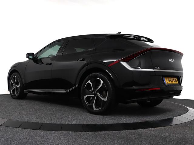 KIA EV6 Edition Advanced 77.4 kWh - Stoel-/stuurverwarming - Navigatie - Adaptive Cruise Control - Sensoren voor & achter - Fabrieksgarantie tot 03-2031