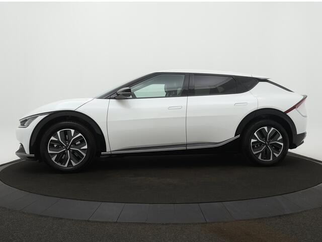 KIA EV6 Plus 77.4 kWh - Warmtepomp - Navigatie - Adaptief Cruise Control - Climate Control - Stoel/Stuur Verwarming - Fabrieksgarantie Tot 2030 * Rijdende demo*
