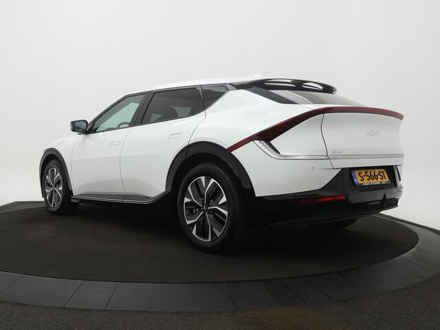 KIA EV6 Plus 77.4 kWh - Warmtepomp - Navigatie - Adaptief Cruise Control - Climate Control - Stoel/Stuur Verwarming - Fabrieksgarantie Tot 2030 * Rijdende demo*