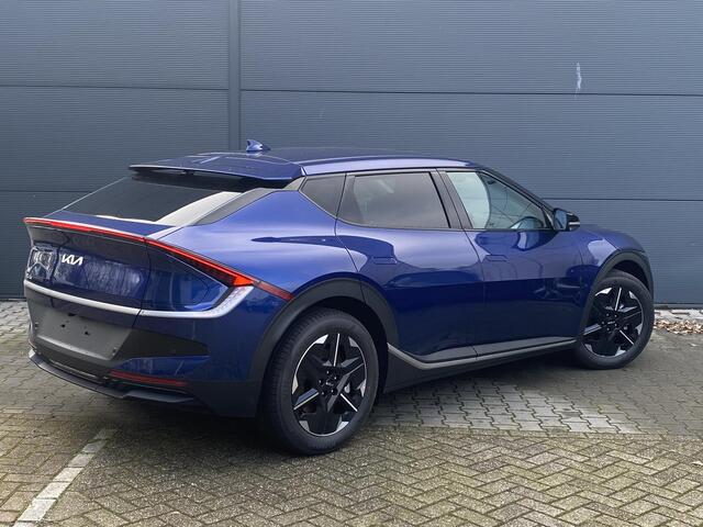 KIA EV6 Light Edition 63.0kWh Elektromotor 125kW (A) Lease vanaf ¤599,- p/m! | Stoelverwarming | Achteruitrijcamera |