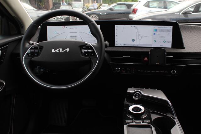 KIA EV6 Plus AWD 77.4 kWh Camera / Keyless / ACC / Leder / Navigatie / 19'' / Stoelventilatie / Dodehoek / DAB / Warmtepomp / Premium audio