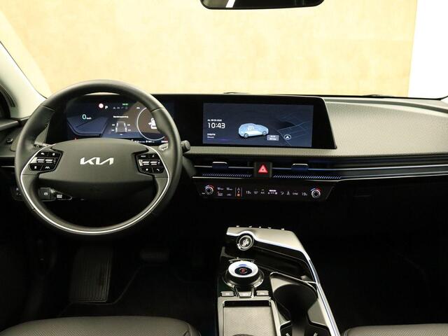 KIA EV6 Plus 77.4 kWh - ORIGINEEL NEDERLANDSE AUTO - STOELVENTILATIE VOORZIJDE - STOELVERWARMING VOOR + ACHTER - AUDIO INSTALLATIE PREMIUM (MERIDIAN SURROUND) - CRUISE CONTROL ADAPTIEF - ELEKTRISCHE STOELEN VOORZIJDE - MEMORY SEAT BESTUURDERSZIJDE - KUNSTLEDEREN 