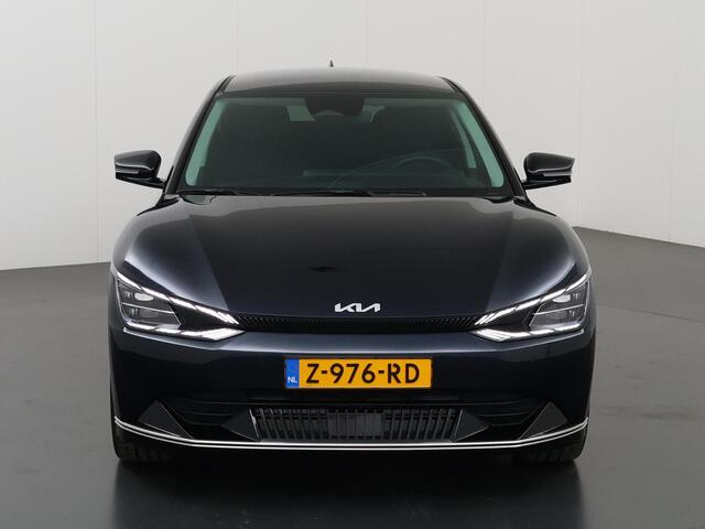 KIA EV6 Edition Advanced 77.4 kWh | SOH 99% | 20 Inch lichtmetalen velgen | Lederen Bekleding | Stoel/Stuurwielverwarming | Elekt. Stoelverstelling met geheugen |