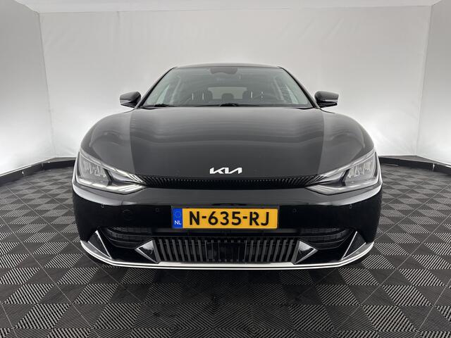 KIA EV6 Plus 77.4 kWh [ 3-Fase ] (INCL-BTW) *FULL-LEATHER | ADAPTIVE-CRUISE | HEAT-PUMP | WIDE-SCREEN-DIGI-COCKPIT | MERIDIAN-AUDIO | MEMORY-PACK | FULL-LED | KEYLESS | CAMERA | DAB | BLIND-SPOT | NAVI-FULLMAP | AMBIENT-LIGH