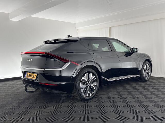KIA EV6 Plus 77.4 kWh [ 3-Fase ] (INCL-BTW) *FULL-LEATHER | ADAPTIVE-CRUISE | HEAT-PUMP | WIDE-SCREEN-DIGI-COCKPIT | MERIDIAN-AUDIO | MEMORY-PACK | FULL-LED | KEYLESS | CAMERA | DAB | BLIND-SPOT | NAVI-FULLMAP | AMBIENT-LIGH
