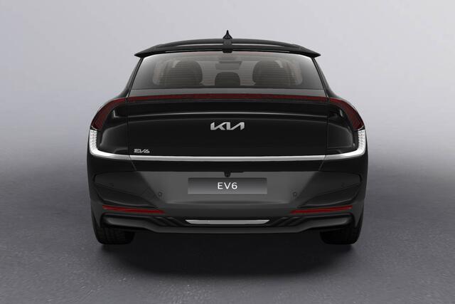 KIA EV6 Air 84 kWh - Direct uit voorraad leverbaar - Aurora Black Pearl