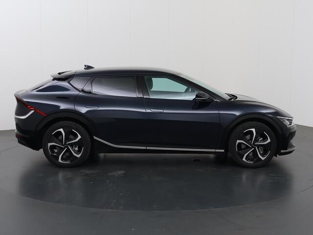 KIA EV6 Edition Advanced 77.4 kWh | 20 Inch lichtmetalen velgen | Lederen Bekleding | Stoel/Stuurwielverwarming | Elekt. Stoelverstelling met geheugen |