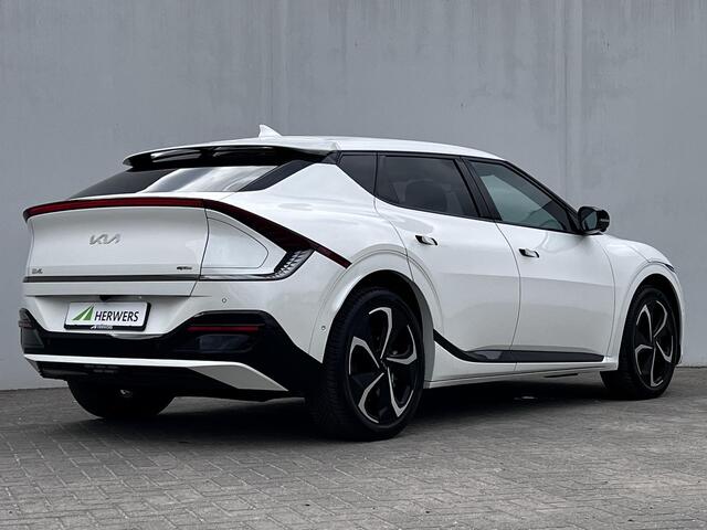 KIA EV6 GT-Line 77.4 kWh / Dealer onderhouden / Schuifdak / Trekgewicht 1.600 kg / Adaptieve CC / HUD / Elektrische stoelen en klep / Stoelventilatie / Stoel-, stuur- en achterbankverwarming / All Season banden / 20" LM wielen /