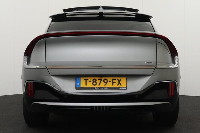 KIA EV6 GT AWD 77.4 kWh 585 PK Schuif-/kanteldak Warmtepomp 21'LMV Kuipstoelen