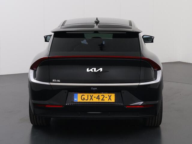 KIA EV6 Edition Advanced 77.4 kWh | 20 Inch lichtmetalen velgen | Lederen Bekleding | Stoel/Stuurwielverwarming | Elekt. Stoelverstelling met geheugen |