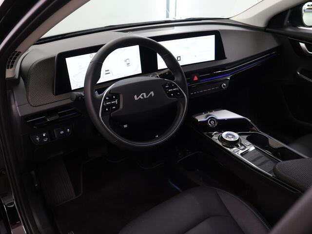 KIA EV6 Edition Advanced 77.4 kWh | 20 Inch lichtmetalen velgen | Lederen Bekleding | Stoel/Stuurwielverwarming | Elekt. Stoelverstelling met geheugen |