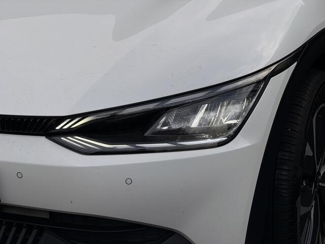 KIA EV6 Light Edition 58 kWh Navi / Clima / Camera / Adapt. Cruise / Winterpakket