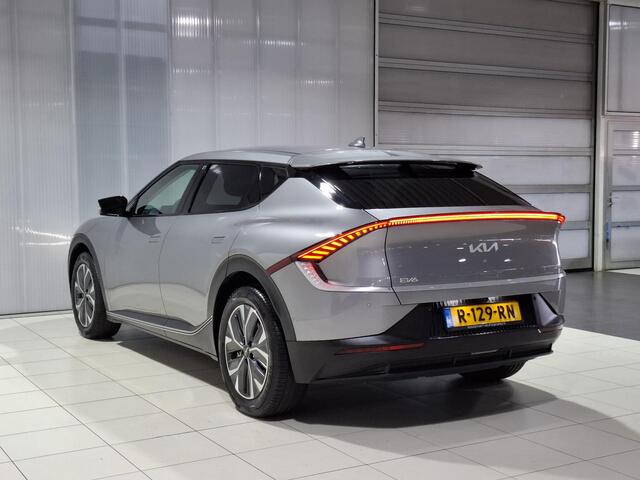 KIA EV6 Air 58 kWh NL Auto, Stoel en Stuur verwarming, Apple Carplay/Android Auto, Navigatie, Camera.