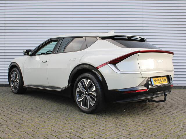 KIA EV6 Plus AWD 77.4 kWh | 325 PK | Trekhaak | Stuur-/stoelverwarming + ventilatie | Camera | Cruise adapt. | Elek. stoelverstelling + achterklep | 19" LM |