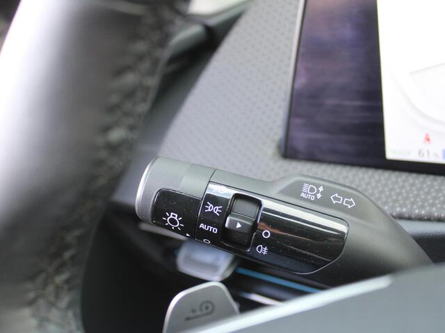 KIA EV6 Plus AWD 77.4 kWh | 325 PK | Trekhaak | Stuur-/stoelverwarming + ventilatie | Camera | Cruise adapt. | Elek. stoelverstelling + achterklep | 19" LM |