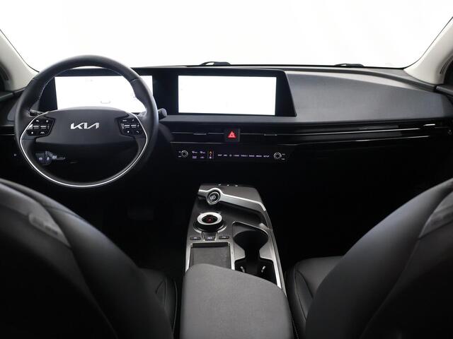 KIA EV6 Air 58 kWh | SOH 100% | Trekhaak | Navigatie | Parkeercamera | Stoelverwarming | Keyless Go |