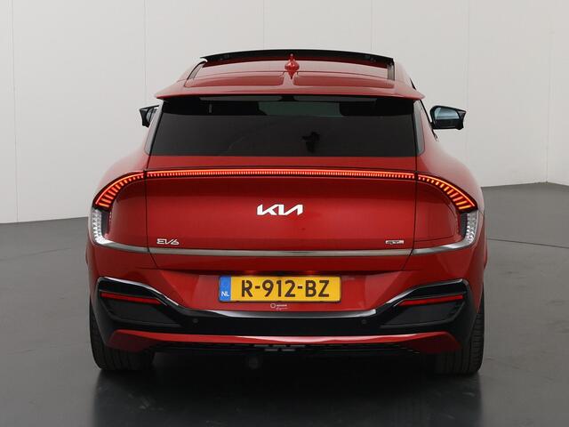 KIA EV6 GT-Line AWD 77.4 kWh | Trekhaak Afneembaar | Panoramadak | Navigatie | Head Up | Parkeercamera | Stoelverwarming/verkoeling | Keyless Go |