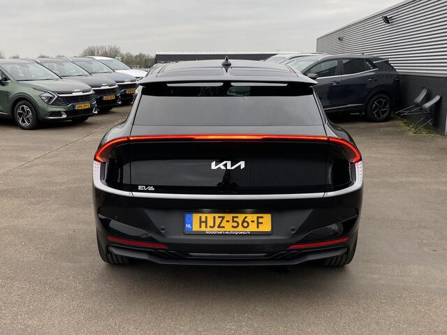 KIA EV6 Light Edition 63 kWh NL-auto, boekjes compleet, 1e eigen., Stoel- & stuurwielverwarming, navigatie, Apple CarPlay/Android Auto, adaptieve cruise control, keyless, PDC v&a, V2L