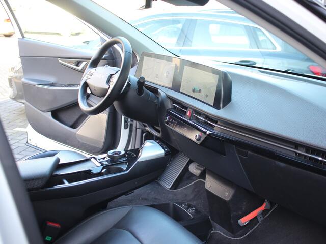 KIA EV6 Plus 77.4 kWh, NAP, Dealer onderhouden, Garantie tot 12-2028 incl Winterbanden