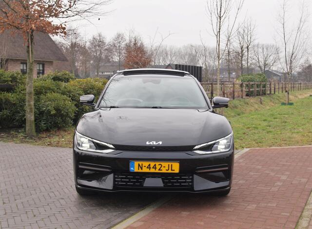 KIA EV6 GT-Line 77.4 kWh | Panoramadak | Camera | Trekhaak | Apple Carplay | Cruise Control |