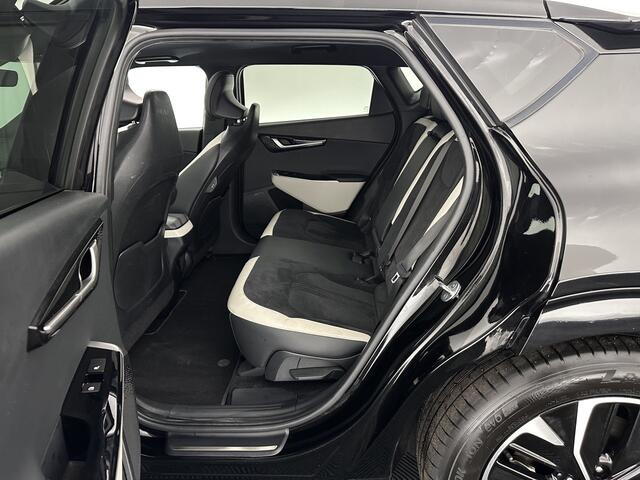 KIA EV6 GT-Line 77.4 kWh (INCL-BTW) Aut. *PANO | HEAD-UP | LEATHER-ALCANTARA | ADAPTIVE-CRUISE | DIGI-COCKPIT | MERIDIAN-AUDIO | MEMORYPACK | FULL-LED | KEYLESS | TOPVIEW | DAB | BLINDSPOT | NAVI-FULLMAP | 19''ALU*