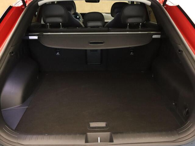 KIA EV6 Air 84 kWh SOH 99.5%!!- GROOT ACCU PAKKET - ORIGINEEL NEDERLANDSE AUTO - TREKHAAK 1.800 KG GEREMD TREKGEWICHT - STUUR EN STOEL VERWARMING - APPLE CARPLAY/ANDROID AUTO - PARKEERSENSOREN VOOR EN ACHTER - NAVGIATIE