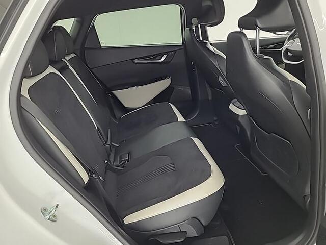 KIA EV6 GT-LINE 77.4 KWH I SOH 99% I SCHUIF/KANTELDAK I STOELVERWARMING I APPLE CARPLAY