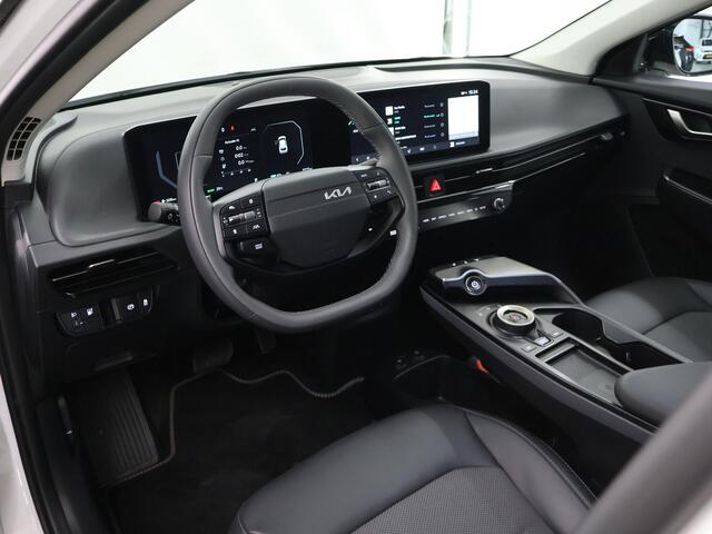 KIA EV6 Light Edition 63 kWh | Facelift | Parkeercamera | Keyless Entry | Stoelverwarming | Apple Carplay | Android Auto |