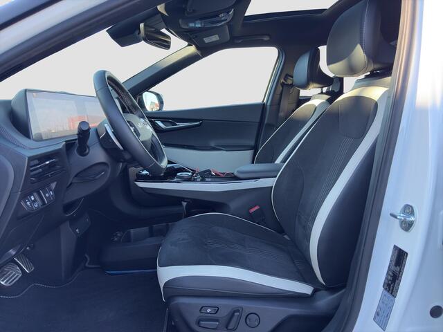 KIA EV6 GT-Line AWD 77.4 kWh Pano | HUD | MeridianSound | 360-Camera | Alcantara/Leder | Memory Seats | Stoelverkoeling | Apple Carplay & Android Auto |
