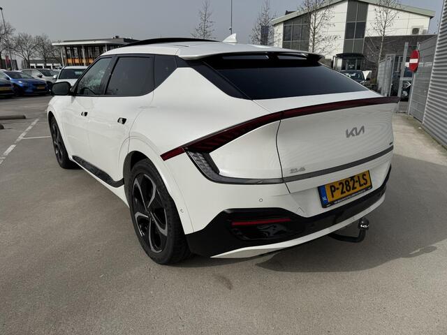 KIA EV6 GT-Line AWD 77.4 kWh 325pk | 1600kg trekgewicht | NW geleverd & onderhouden | Trekhaak