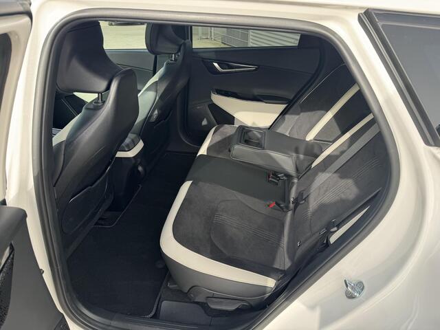 KIA EV6 GT-Line AWD 77.4 kWh 325pk | 1600kg trekgewicht | NW geleverd & onderhouden | Trekhaak