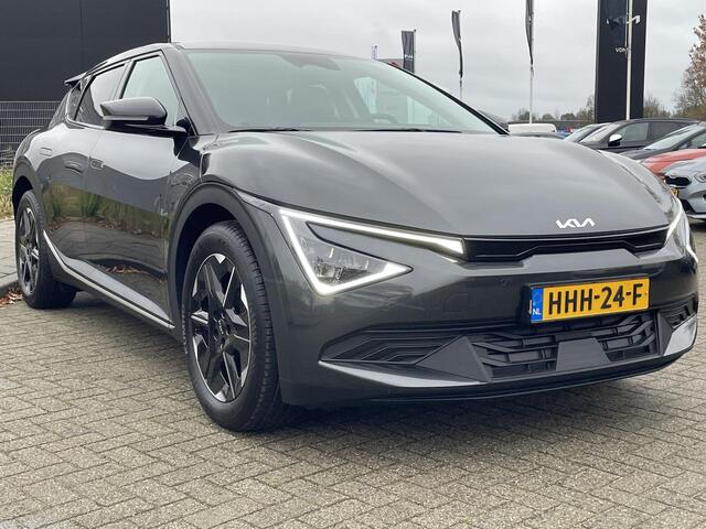 KIA EV6 Light Edition 63 kWh | Achteruitrijcamera | Stoel Stuur verwarming | Adaptive cruise |