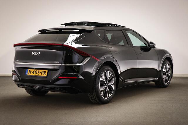 KIA EV6 GT-Line 77.4 kWh | PANORAMADAK | ACHTERBANKVERWARMING | STOELVENTILATIE | TREKHAAK | 20"