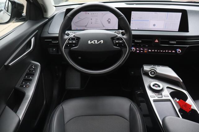 KIA EV6 Light Edition 58 kWh SOH 100% - NL- Auto!! Stoel+Stuur verw I Camera I Adap Cruise
