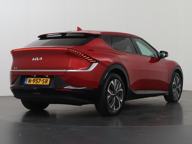 KIA EV6 Plus AWD 77.4 kWh | 360° Camera | Lederen Interieur | Apple CarPlay/Android Auto | Stoel/Stuur verwarming | Camera | Stoelkoeling | Interieurverlichting | Adaptieve Cruise Control | Ele. kofferdeksel |