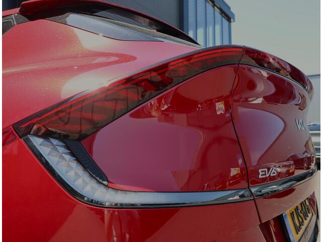 KIA EV6 GT AWD 77.4 kWh | 100% SOH | Pano | 360 | HUD | Stoel en Stuurverwarming