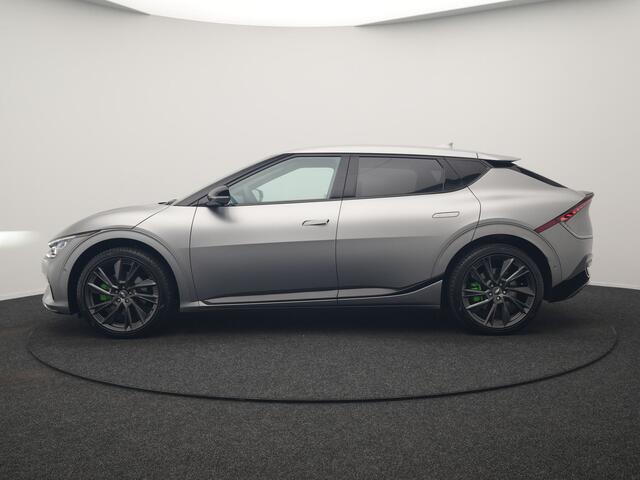 KIA EV6 GT-Line AWD 77.4 kWh 325pk Dealer O.H. | Adaptive Cruise | Head Up | 360 Camera | Alcantara Sportstoelen Ventilatie & Memory | Meridian Audio | Keyless | Blis | Apple Carplay | Stoelen & Stuur Verwarmd | Navigatie | DAB | 21"L.M |