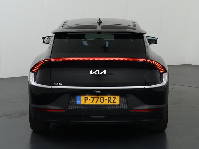 KIA EV6 Air 58 kWh | Stoel/Stuurwielverwarming | Navigatie | Parkeercamera | Climate Control | Cruise Control Adaptief |
