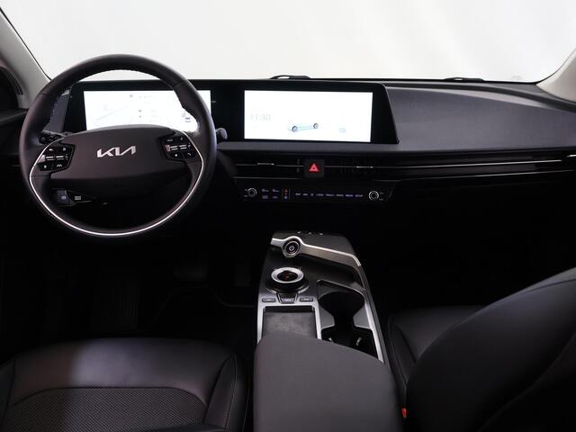 KIA EV6 Air 58 kWh | Stoel/Stuurwielverwarming | Navigatie | Parkeercamera | Climate Control | Cruise Control Adaptief |