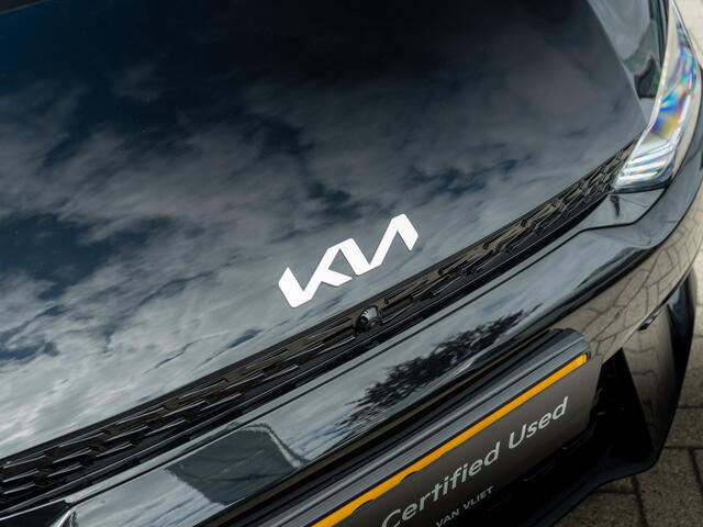 KIA EV6 GT-Line 77.4 kWh | Nederlandse dealer onderhouden auto | Schuifkantel dak | Trekhaak 1600kg trekgewicht |