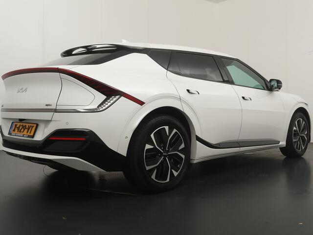 KIA EV6 GT-Line 77.4 kWh - Schuif/kantel dak - All-Season banden - MERIDIAN AUDIO - Warmtepomp - Stoelverkoeling - Stoelverwarming - Fabrieksgarantie tot 02-2031 of 150.000km