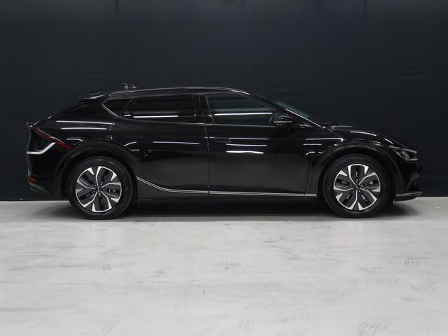 KIA EV6 Plus 77.4 kWh [MEMORY SEATS, APPLE CARPLAY, ANDROID AUTO, MERIDIAN SURROUND, SFEERVERLICHTING, STUURVERWARMING, STOELVERWARMING V+A, STOELVENTILATIE, ADAPTIVE CRUISE, CAMERA, CLIMATE, NIEUWSTAAT]