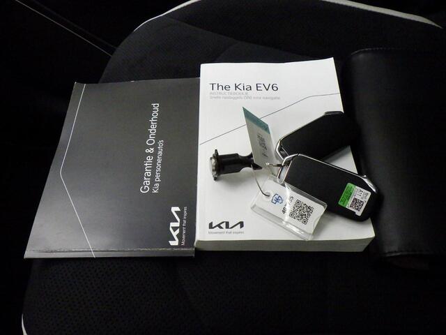 KIA EV6 GT-Line 77.4 kWh | NL-auto | SOH 100% | Apple Carplay/Android | Matrix led | Panorama schuif/kantel