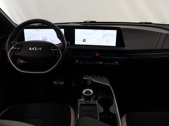 KIA EV6 GT-Line 77.4 kWh | Trekhaak | Panoramadak | Navigatie | Head Up | Parkeercamera | Stoelverwarming/verkoeling | Keyless Go |