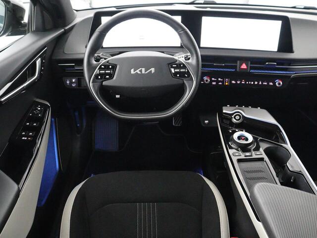 KIA EV6 GT-Line 77.4 kWh | SOH 95,1% | Panoramadak | Memory | Stuur/stoel verwarming | Stoel ventilatie| Meridian sound | Adaptive cruise | Head-up | Carplay | Sfeerverlichting | 360 camera | Park assist