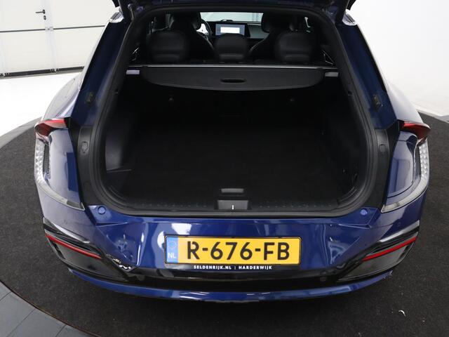 KIA EV6 GT-Line 77.4 kWh | SOH 95,1% | Panoramadak | Memory | Stuur/stoel verwarming | Stoel ventilatie| Meridian sound | Adaptive cruise | Head-up | Carplay | Sfeerverlichting | 360 camera | Park assist