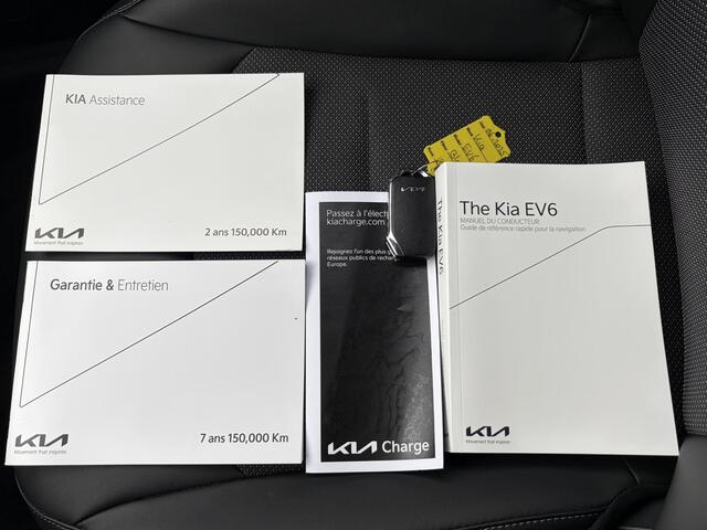 KIA EV6 Edition 77.4 kWh / SOH 100% / Fabrieksgarantie tot 18-06-2032 / 1.600 kg trekgewicht / Android Auto & Apple Carplay / Navigatie / Cruise Control Adaptief / Climate Control / DAB / Draadloze Telefoonlader / Camera / Parkeerassistent / 19" Lichtmetalen Wielen / Keyless entry & start /