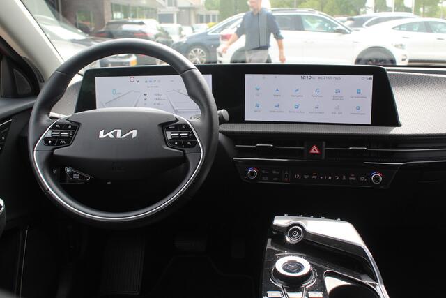 KIA EV6 Plus AWD 77.4 kWh / Trekhaak / Camera / V2L / Leder / CarPlay / 20'' / Keyless / Ventilatie+Verwarmd / Dodehoek / DAB / ACC / Warmtepomp