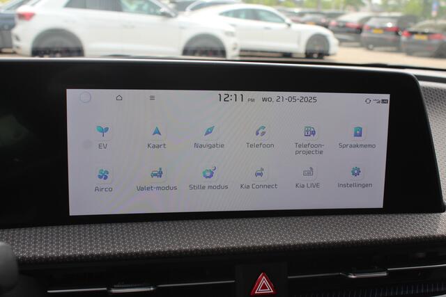 KIA EV6 Plus AWD 77.4 kWh / Trekhaak / Camera / V2L / Leder / CarPlay / 20'' / Keyless / Ventilatie+Verwarmd / Dodehoek / DAB / ACC / Warmtepomp