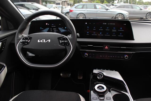 KIA EV6 GT-Line 77.4 kWh / Full option! / Trekhaak / Panoramadak / 360Camera / Head-up / Keyless / 19'' / Half leder / Matrix LED / DAB / ACC / Stoelverwarming V+A / Warmtepomp